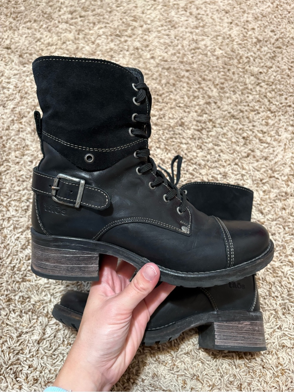 Taos Crave Combat Boots Womens size 39 (8-8.5)